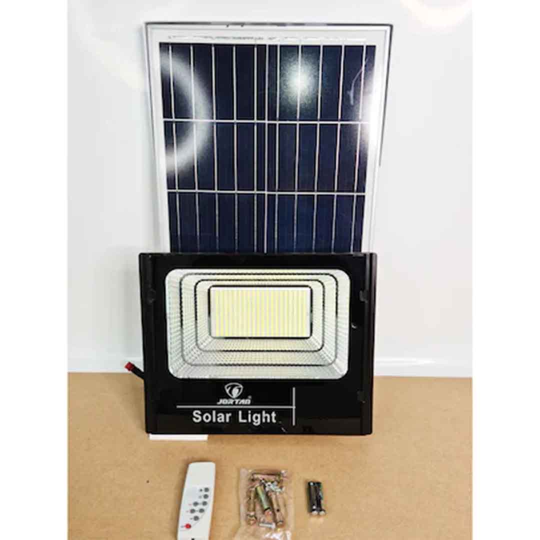 Proiector cu panou solar si telecomanda Jortan, rezistenta IP67, 100W